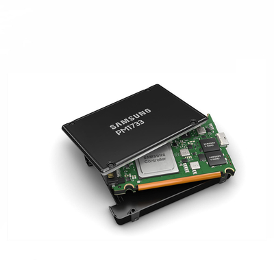 Привод предприятия SSD MZWLJ15THALA-00007 Samsung PM1733 полупроводниковый
