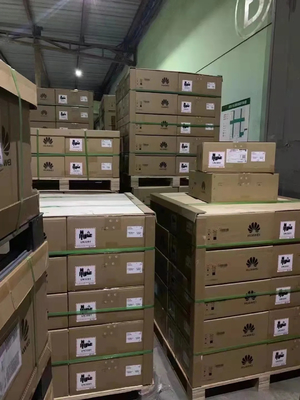 Оригинальный S5700 24 портов Ethernet Switch Stock 24 10 / 100 / 1000BASE-T, 4 SFP Гигабитные порты (комбо) 24 Порт 1000 Гб 9