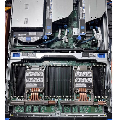 Революционизируйте центр обработки данных HPE ProLiant DL560 Gen11 Анимационное видео Высочайшая скорость и масштабируемый сервер